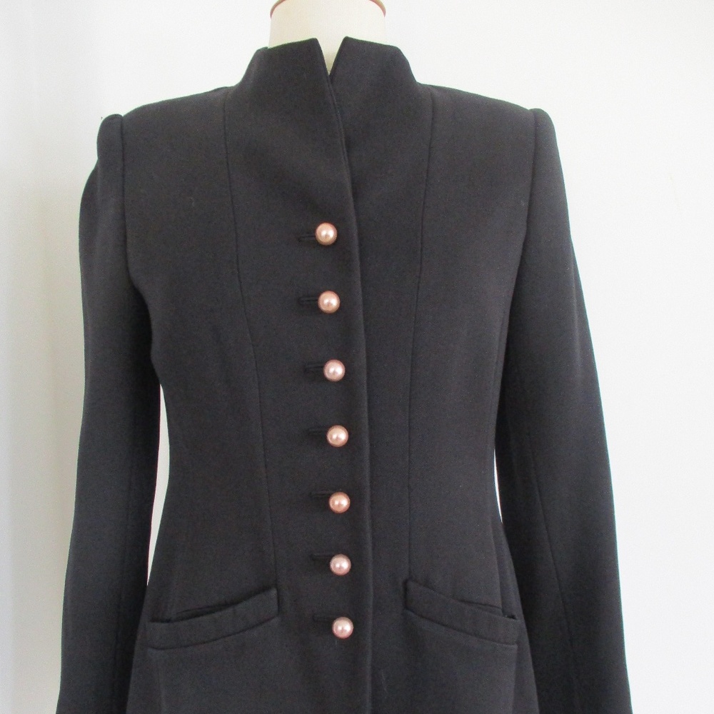 OSCAR DE LA RENTA BLAZER WOOL BLACK COLOR & PEARLS BUTTONS SIZE 6 FLAWLESS RARE